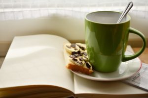 Petit déjeuner lecture